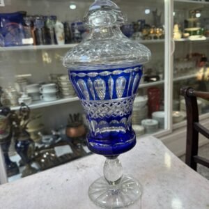 Caramelera o potiche de cristal súper tallado azul