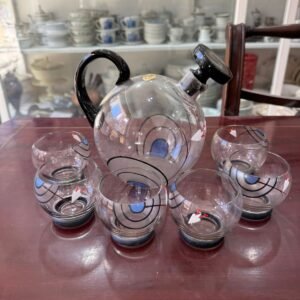 Botellón con 6 copas estilo art nouveau