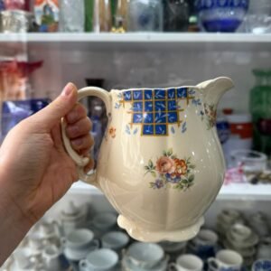 Jarra lechera inglesa