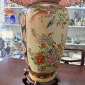 Lámpara pintada a mano con oro oriental con base