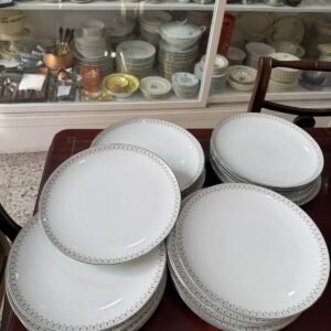 Juego de 12 platos playos porcelana NORITAKE