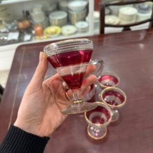 Jarra con 6 copas rubi