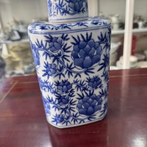 Potiche oriental azul y blanco