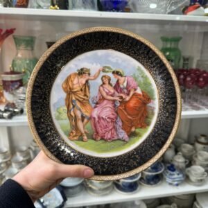 Plato porcelana tsuji con escenas victorianas