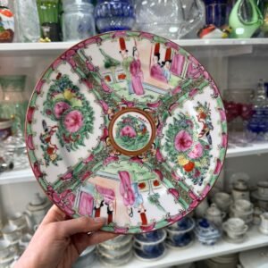 Plato porcelana oriental pintado a mano