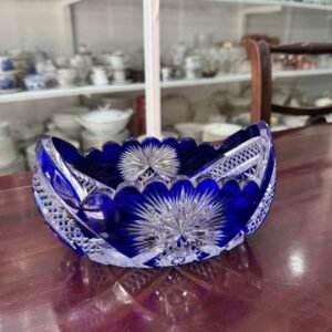 Exquisita jardinera / centro de mesa de cristal súper tallado azul estilo BACCARAT