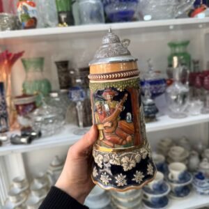 Chop antiguo musical “merry go round waltz”