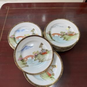 Juego de 12 platos de pan o postre porcelana tsuji pintados a mano con oro