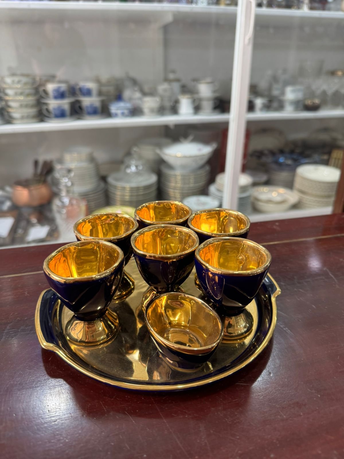 Juego de 6 hueveras con fuente LIMOGES azul cobalto con oro - Image 8