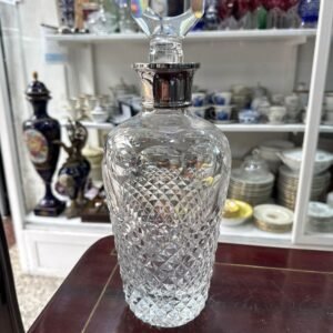 Exquisito botellon de cristal super tallado