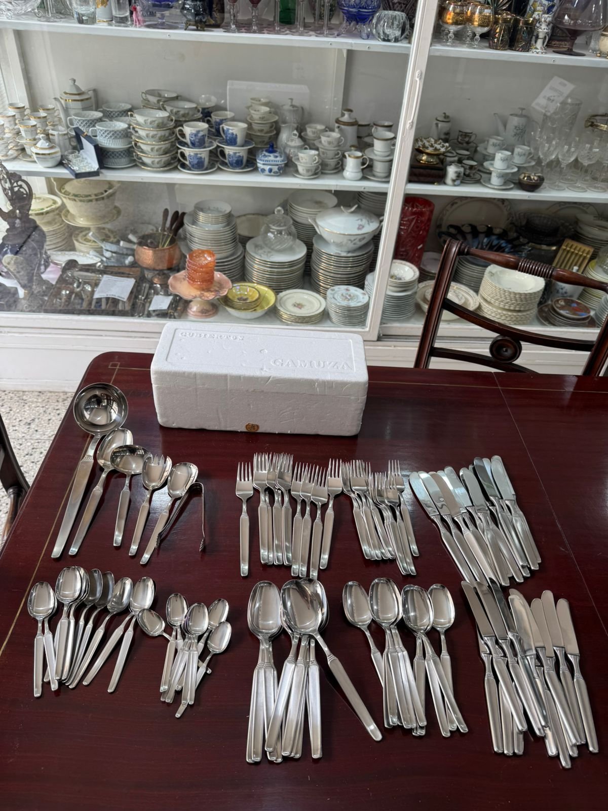 Juego de cubiertos GAMUZA completo para 12 personas - Image 2