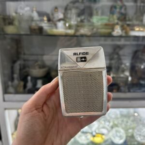 RADIO AM de los años 60 con sus audífonos originales