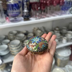 Cofre o pastillero oriental