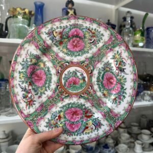 Plato porcelana oriental pintado a mano con oro