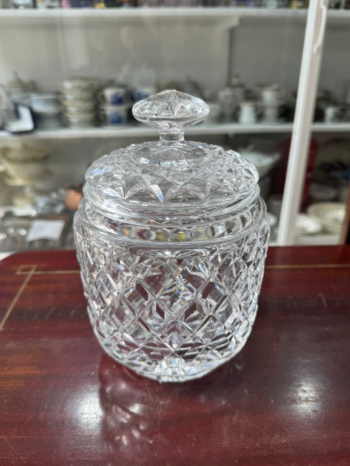 Bombonera de cristal súper tallado estilo baccarat - Image 6