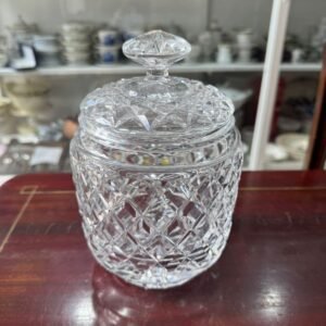 Bombonera de cristal súper tallado estilo baccarat