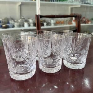 Juego de 6 vasos de cristal súper tallados