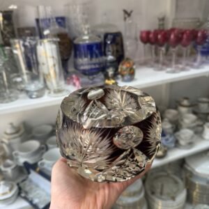 Cenicero cristal súper tallado marron grande