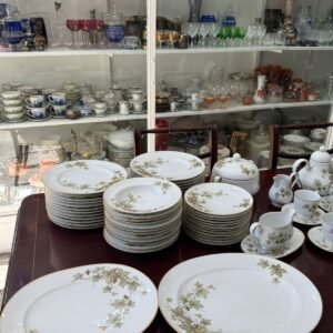Juego completo de vajilla porcelana NORITAKE nuevo sin uso