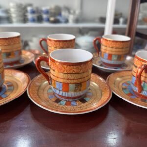 Juego de 6 dúos de café porcelana pintada a mano japonesa – se ve a la geisha en el fondo de la taza