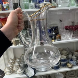 Jarra de cristal con dorado