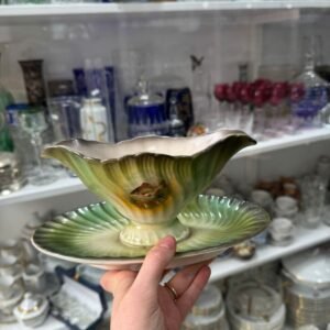 Salsera con fuente alemana