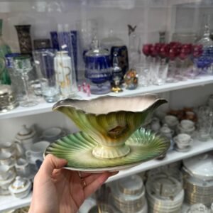 Salsera con fuente alemana