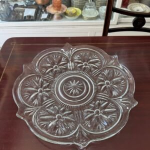 Fuente grande vidrio prensado