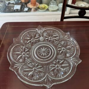 Fuente grande vidrio prensado