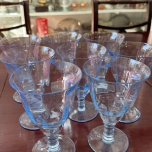 Juego de 8 copas celestes agua o vino