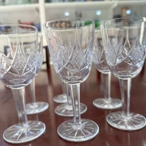 Juego de 7 copas de cristal súper tallado