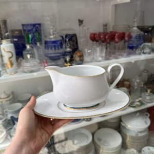 Salsera con fuente de porcelana