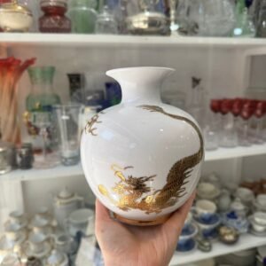 Florero porcelana tsuji con dragones en relieve