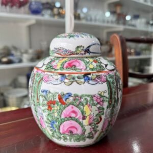 Potiche o contenedor de hebras oriental