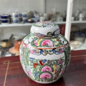 Potiche o contenedor de hebras oriental