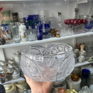 Exquisito centro de mesa de cristal súper tallado