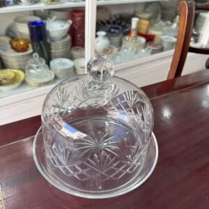 Campana de cristal tallado con plato