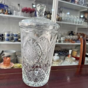 Bombonera de cristal súper tallado euorpeo