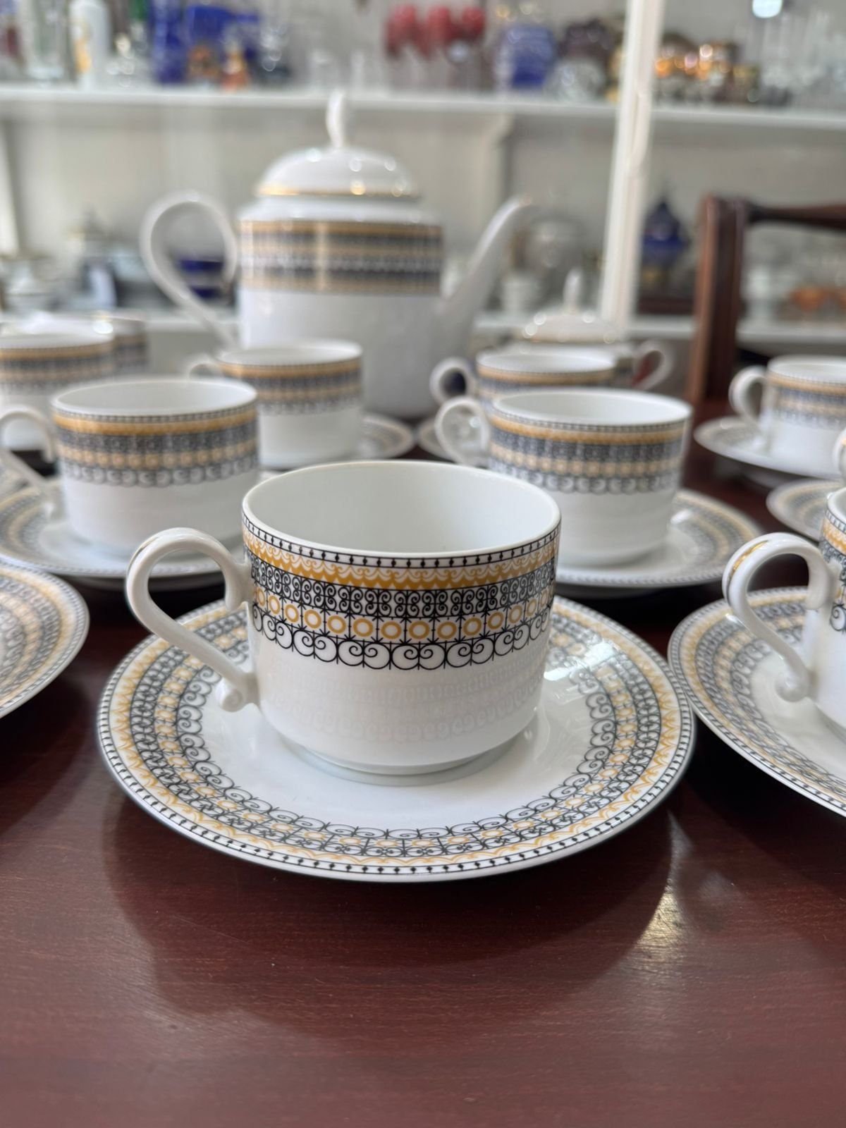 Juego de té porcelana verbano completo para 11 personas - Image 9