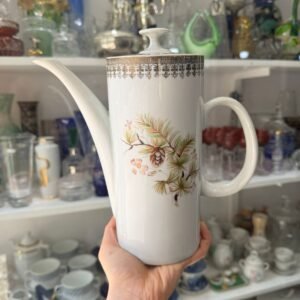 Cafetera de porcelana