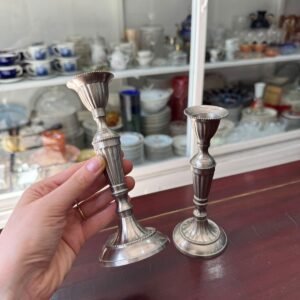 Par de candelabros platería