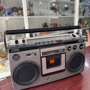 Radiograbador AIWA de colección 4 bandas