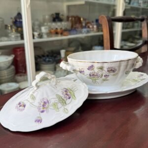 Salsera con fuente con tapa porcelana BAVARIA