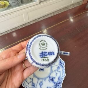 Dúo de café porcelana de colección Royal Copenhagen blue Fluted Porcelana danesa Musselmalet.