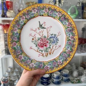 Plato porcelana oriental pintado a mano con oro