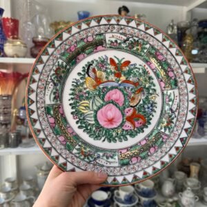 Plato porcelana oriental pintado a mano con oro