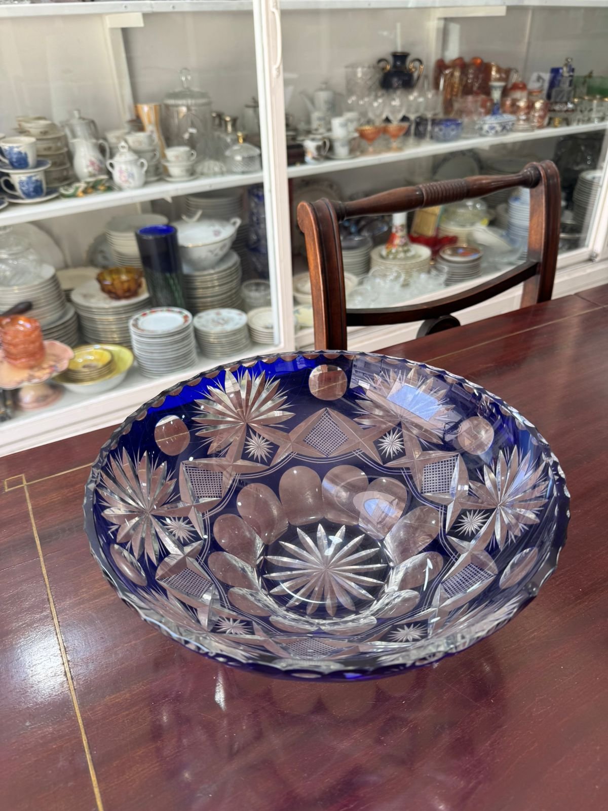 Exquisito centro de mesa de cristal súper tallado azul - Image 4