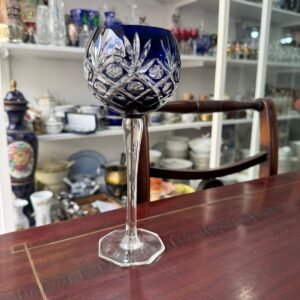 Copa alta de cristal súper tallado azul