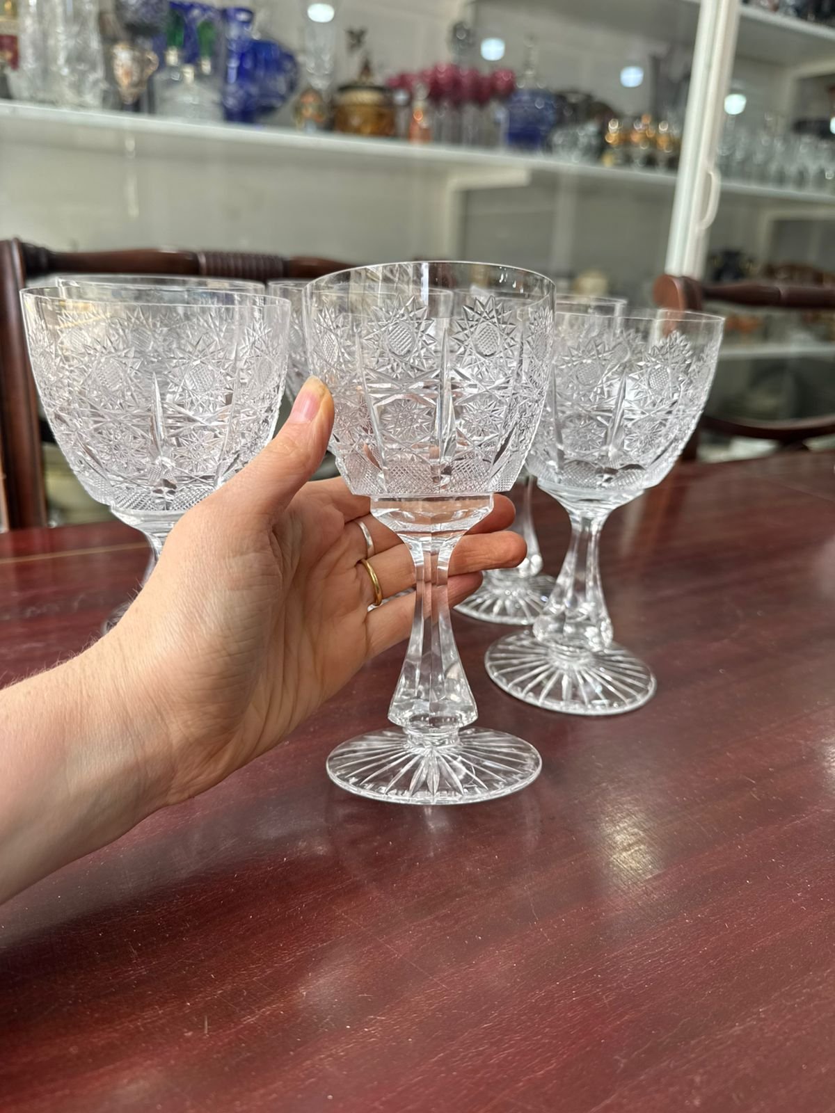 Juego de 6 copas de cristal súper tallado estilo BACCARAT para vino - Image 7