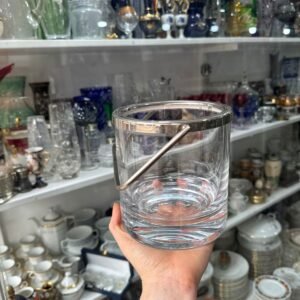 Hielera de cristal con platería